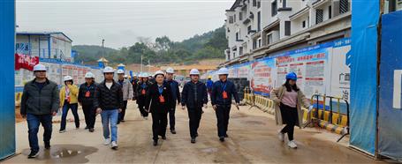 朱燕文到鹿寨县城南新区城中村改造项目调研指导