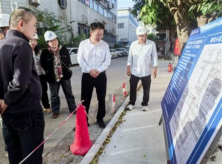 洪进兴到冶建公司项目调研指导