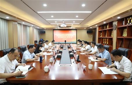 公司党委树立和践行正确政绩观学习教育读书班暨理论学习中心组2026年第三次学习（扩大）会召开